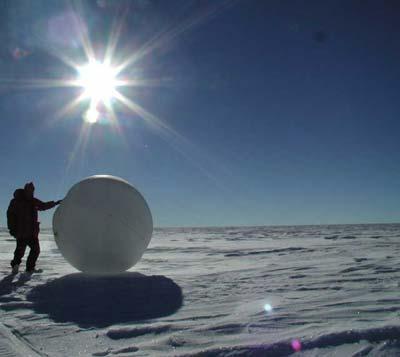 2007 Super-wytrzymały robot eksploracyjny Tumbleweed Rover - NASA. Testowany na Antarktydzie.