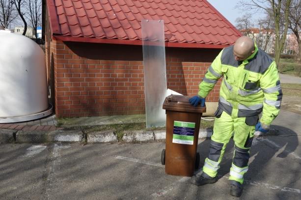 Ilość: 520 pojemników w 450 punktach Częstotliwość
