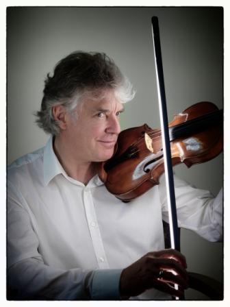 Na zdjęciu Didier Lockwood Szykuje się wyjątkowe zderzenie dwóch wybitnych artystów, którzy zaprezentują swoją twórczość w plenerze zapowiadają organizatorzy. Muzycy zagrają 12 lipca w Parku Chopina!