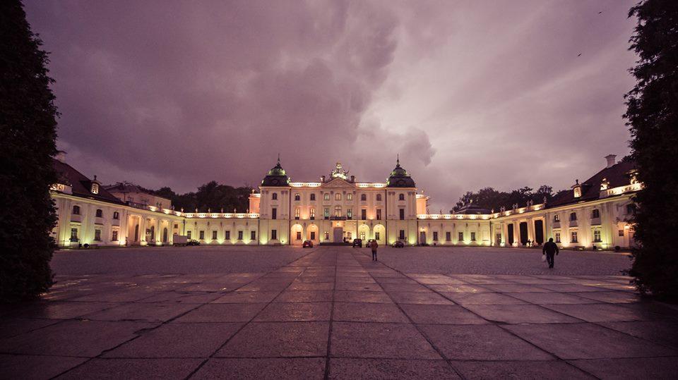 4 FESTIWALOWE SCENY Centralny Salon Ambientu Opera i Filharmonia Podlaska oraz Pałac Branickich Scena, która stanowi swoiste podsumowanie całorocznych wysiłków zespołu Up To Date Festival mających na