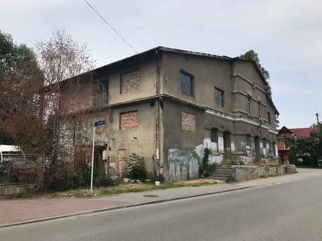 11 Zdjęcie 1. Budynek starej mleczarni w Rybnej.