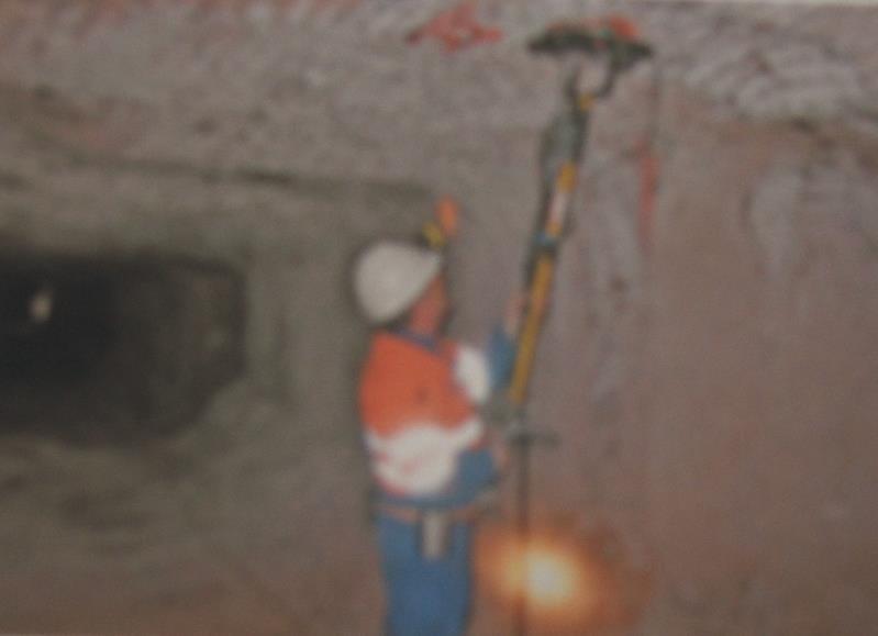 Fig. 24. Radar Do Penetracji Gruntu (GPR) w górnictwie podziemnym.