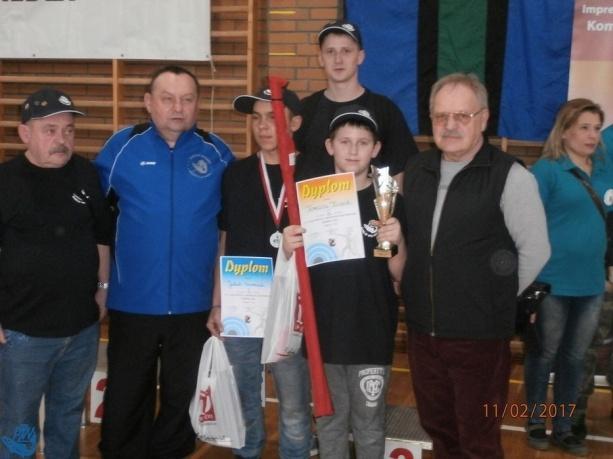 Korczaka w Ozimku odbyły się pierwsze w tym roku zawody dla młodzieży zaliczane do klasyfikacji GPX Okręgu w wędkarstwie rzutowym. W kat.
