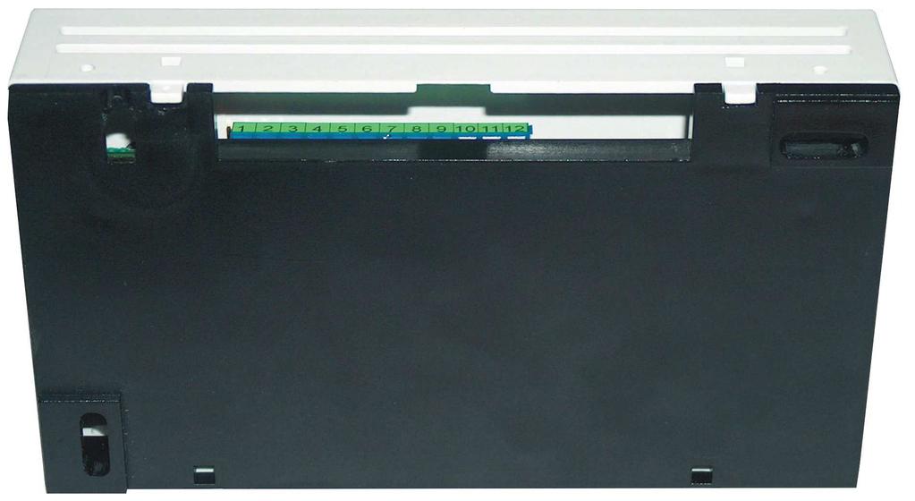 GDYNIA MCKT-HPX 2015 6/34 3. PANEL STERUJACY RMC 20 Podstawowym elementem przeznaczonym do komunikacji ze sterownikiem układu automatyki jest panel RMC 20.