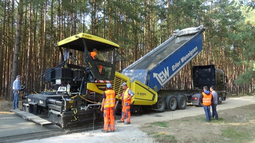 technologia wbudowywania betonu wałowanego (RCC) Dostępność