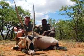 190,-/300,-/550,- Copper Springbuck 1250,- Steinbuck 350,- Warthog 325,- Waterbuck 1 390,- Zebra 695,-