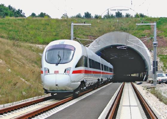 2.4. System GETRAC Nawierzchnia systemu GETRAC charakteryzuje się podkładami betonowymi ułożonymi bezpośrednio na podbudowie z betonu asfaltowego.