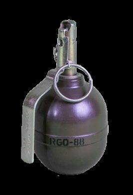 RĘCZNY GRANAT OBRONNY RGO-88 DEFENSIVE HAND GRENADE RGO-88 Typ Wysokość granatu nieuzbrojonego [mm] Height of unarmed grenade [mm] Średnica granatu [mm] Diameter of grenade [mm] Masa granatu