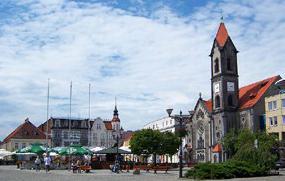 1-dniowa od 59 zł od 63 zł od 79 zł 1-dniowa od 49 zł od 53 zł od 68 zł TARNOWSKIE GÓRY* Zabytkowa kopalnia rud srebra, cynku i ołowiu, skansen maszyn parowych.