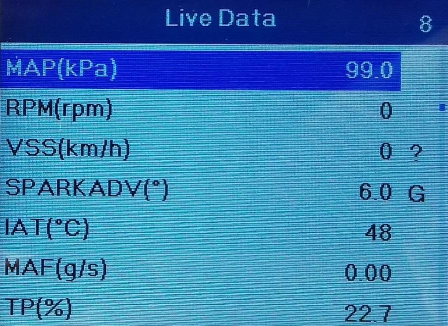 Po włączeniu zapłonu i podłączeniu skanera OBD (nie należy uruchamiać silnika) przejdź do odczytów parametrów bieżących i znajdź parametr MAP.