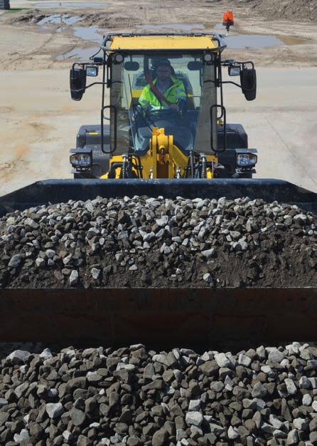 Jakość, na której możesz polegać Zaprojektowane i produkowane przez Komatsu Silnik, układ hydrauliczny, układ napędowy i mosty napędowe są produkowane przez Komatsu.