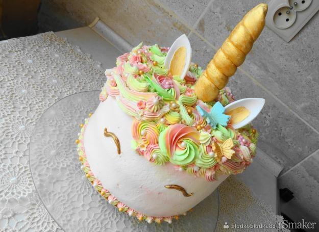 Tort Unicorn. Autor: SlodkoSlodka83 Przepisów: 346 Ocena: 5097 > 6 os. > 60 min średnie przystępne Składniki: Tortownica 19 cm 5 jajek L 3\4 szkl.cukru 1 szkl.mąki pszennej tortowej 1\4 szkl.