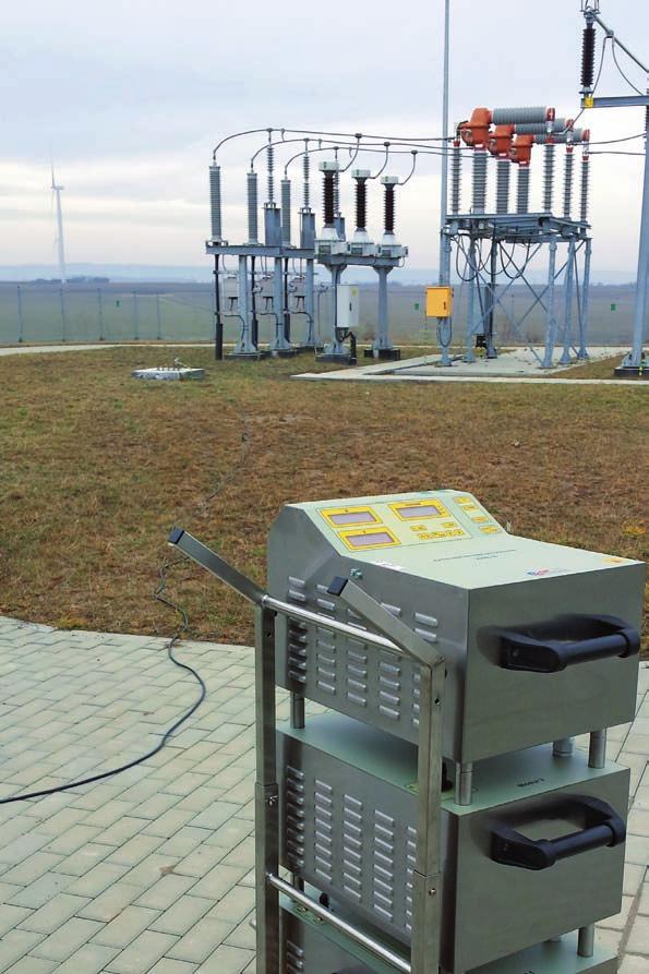 CHARAKTERYSTYKA Zadajniki napięcia rażenia typ ZNR-2-13kVA oraz typ ZNR- 2-20kVA są zasilaczami prądowymi o mocy odpowiednio: 13 kva i 20 kva, które generują prąd przemienny do 55 A przez dowolnie