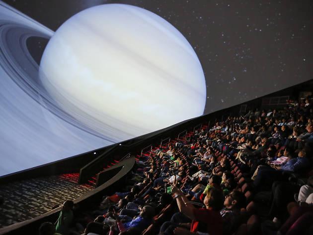 sala projekcyjna planetarium Liberty Science Center, Jersey City, USA