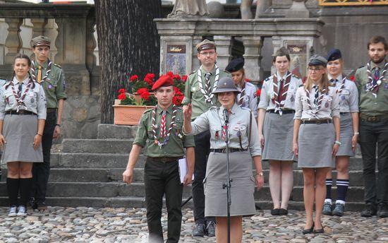 Uważam, że tamtejsze stowarzyszenie, które za te prace się wzięło, zasługuje na pochwałę, bo kolejne pokolenia zobaczą coś oryginalnego - podkreśla phm.