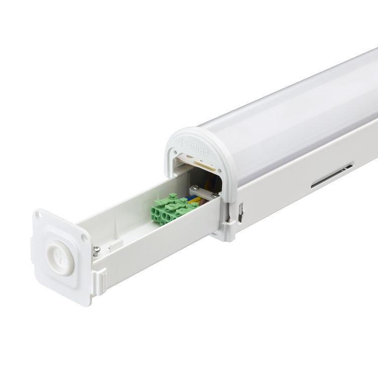 Typ BN120C (wersja z wewnętrzną szybkozłączką) BN121C (wersja ze złączem IEC do podłączenia zewnętrznego zasilania) Źródło światła Philips Fortimo LED Line 1R Moc 20 W (wersja 600 mm) 40 W (wersja
