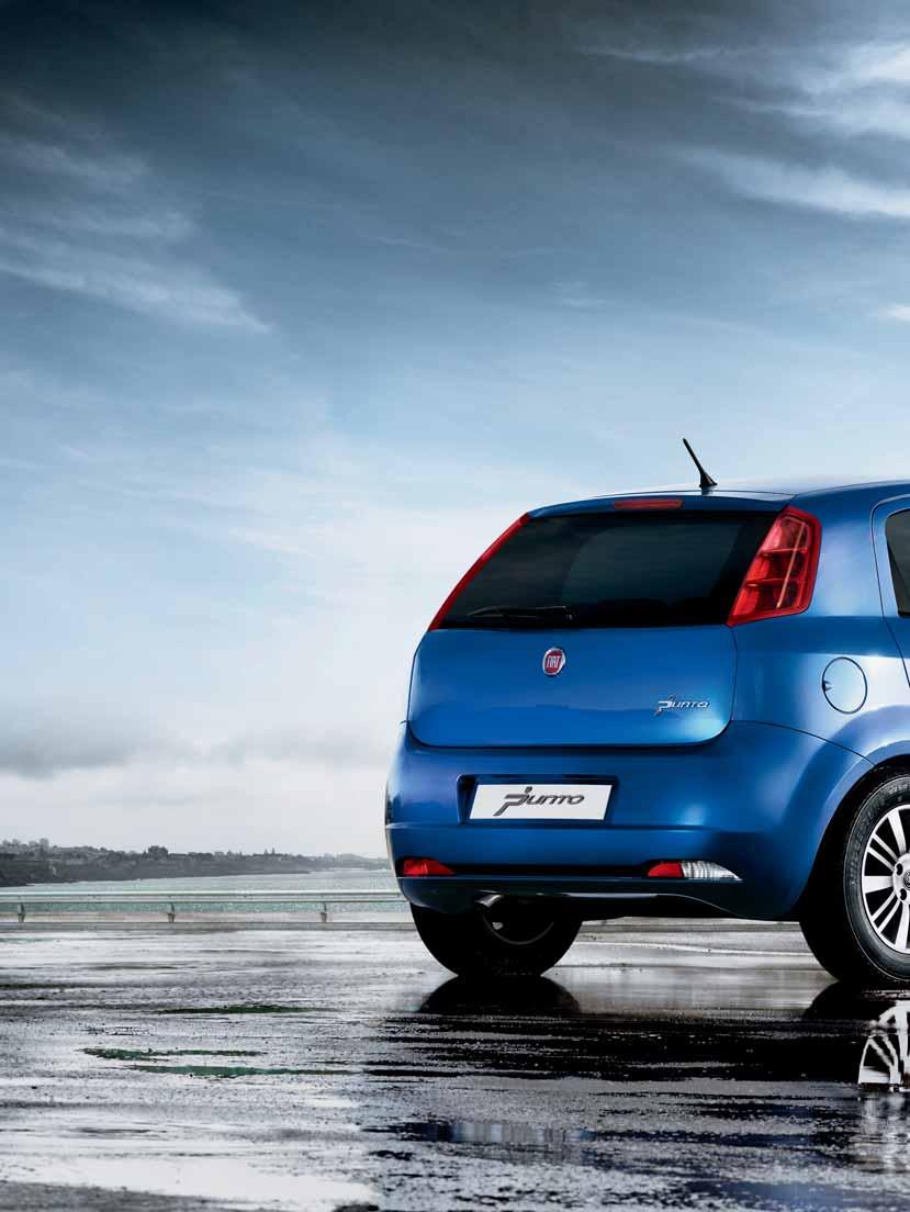 Elegancja. Dzi ki charakterystycznej linii nadwozia zaprojektowanej przez Giugiaro, Grande Punto bez trudu wyró nia si niepowtarzalnà stylistykà.