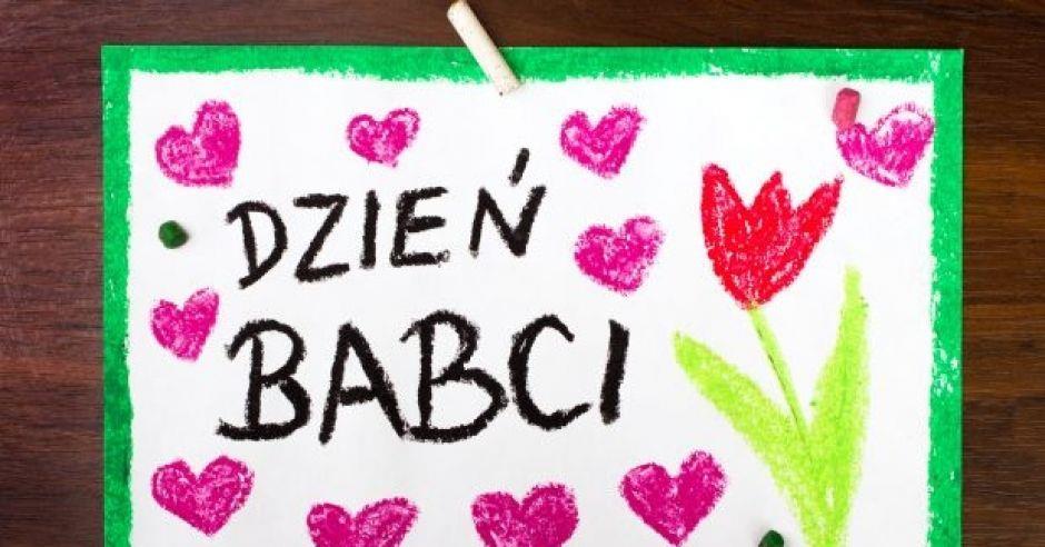 Dzień Babci to święto obchodzone 21 stycznia. W tym dniu wszystkim babciom składamy serdeczne życzenia.