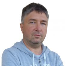 Frezerów 3: Trener Szkolenie poprowadzi certyfikowany specjalista Google Ads i Analytics, praktyk z ponad 6- letnią praktyką Mariusz Pryszczewski.