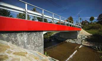 Obiekty infrastrukturalne oddane do użytku w Gminie Jabłonka w 2018 roku Most do osiedla Wywiołówka na cieku potok Zubrzycki w Zubrzycy Górnej W dniu 13 września 2018 roku został oddany do użytku