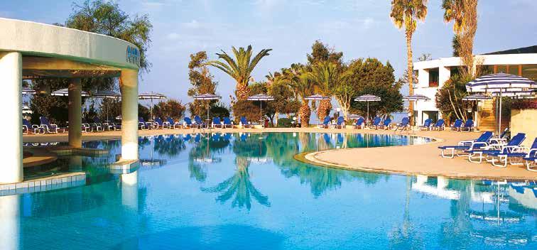 WYPOCZYNEK CYPR - LIMASSOL ST. RAPHAEL RESORT ***** ALL INCLUSIVE POŁOŻENIE: Luksusowy hotel położony w miejscowości Limassol na południu wyspy, ok. 9 km od historycznej starówki w Limassol.