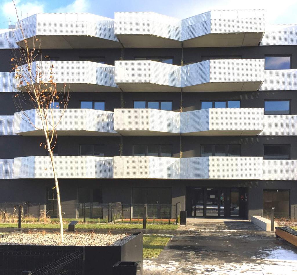 PL - KAT I etap osiedla mieszkaniowego Mieszkaj w mieście przy ulicy Katowickiej w Krakowie, 2016 panele aluminiowe panele perforowane
