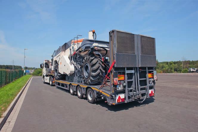 niezależny od miejsca i czasu* > > Uproszczone procesy dysponowania i planowania zapobiegają niepotrzebnemu transportowaniu maszyn > >