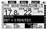 MB. Więcej informacji w punkcie 3.5 Nurkowanie z poziomami MB. OSTRZEŻENIE Jeśli RBT osiągnie wartość 3min. lub mniejszą istnieje ryzyko braku mieszanki do bezpiecznego wynurzenia.