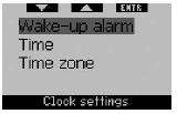 Czas alarmu pokazany jest w formacie, który został wybrany w menu CZAS (12godzin/24godziny).