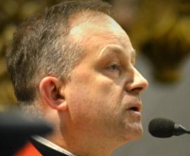 OGŁOSZENIA PARAFIALNE V Niedziela Wielkanocna - 29 kwietnia 2018 r. 1. Witam wszystkich parafian i gości nawiedzających naszą wspólnotę. 2. W liturgii Kościoła: Od wtorku zapraszam na nabożeństwa majowe codziennie o godz.