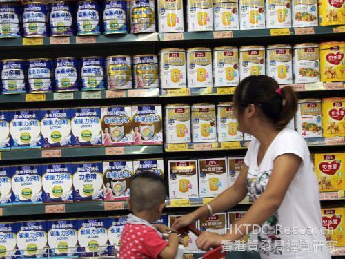 Trendy na rynku spożywczym Hongkongu Produkty mleczne Ser jest doskonale znany konsumentom w Hongkongu, nie jest on jednak tradycyjnym składnikiem chińskich potraw, a więc możliwości jego sprzedaży