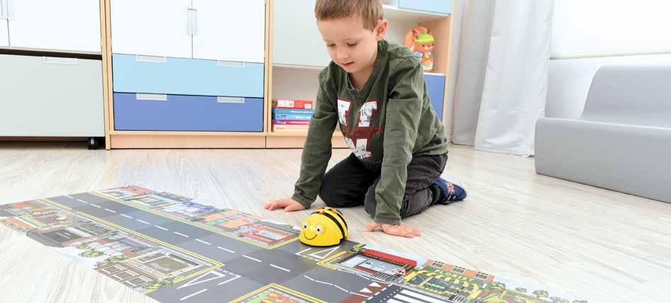 Maty podlogowe do Bee-Bot i Blue-Bot Kolorowe maty do zabawy i nauki z Bee- Botem (356002, sprzedawany osobno) lub Blue-Botem (356059, sprzedawany osobno).