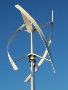 eu/maleprzydomowe-elektrowniewiatrowe-wiatraki-turbiny/ Działają niezależnie od kierunku wiatru i są odporne na wiatr o dużej sile; W instalacjach przydomowych obecnie najczęściej