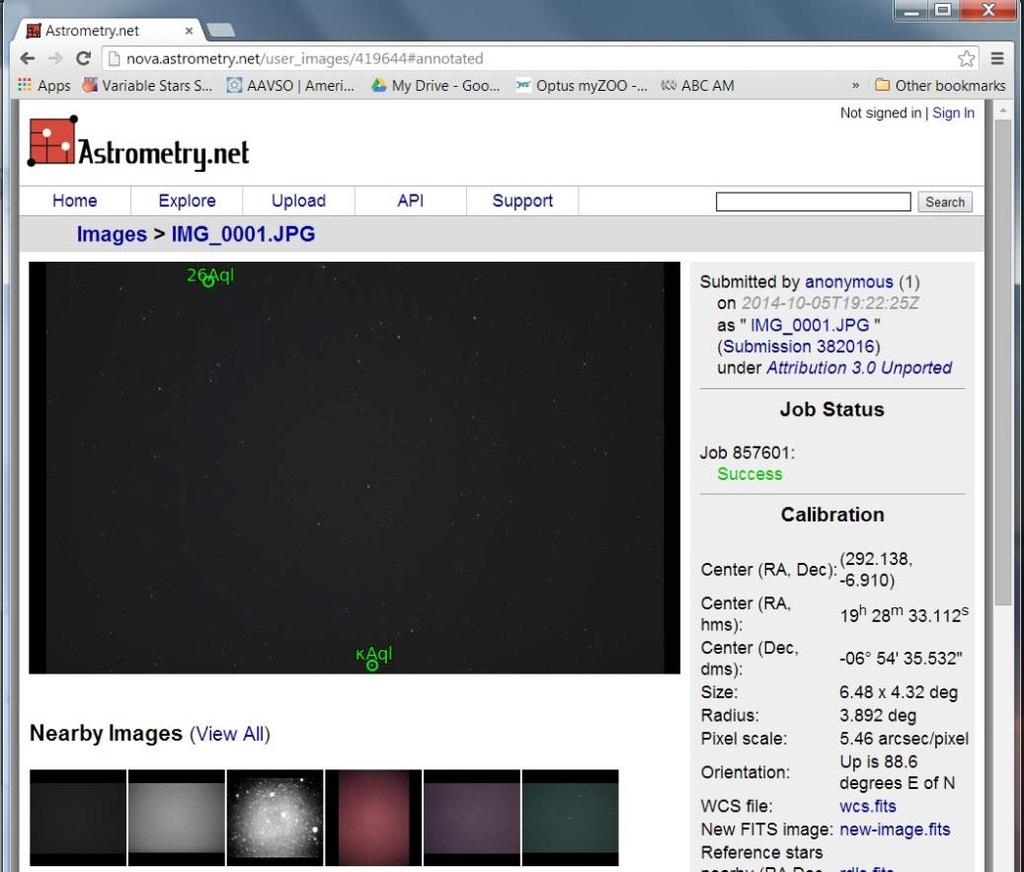 Wygodnym sposobem bezpośredniego obliczenia pola widzenia na zdjęciu obszaru pełnego gwiazd jest skorzystanie ze strony Astrometry.net, aby przeprowadzić ślepą identyfikację obrazu (ang.
