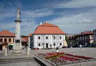Z uwagi na powszechną destabilizację Suchorzewski liczył, że wkroczy do miasta równie łatwo jak wcześniej do Wieliczki.