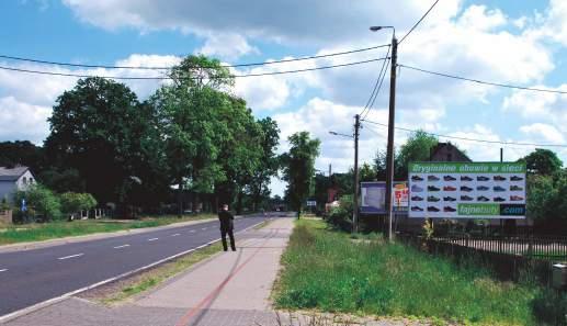 Gorzowska (koło przystanku, kierunek: Gorzów) < Tablica wolnostojąca <