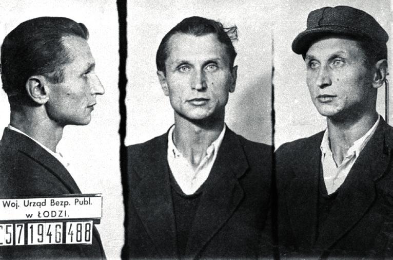 Stanisław Sojczyński Warszyc po aresztowaniu, Łódź, lipiec 1946 r. Na mocy wyroku Wojskowego Sądu Rejonowego w Łodzi Warszyc został skazany na karę śmierci, podobnie jak siedmiu jego towarzyszy: kpt.