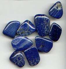 LAPIS LAZULI Od dawien dawna lapis lazuli uznawany jest za kamień magiczny i lekarski.