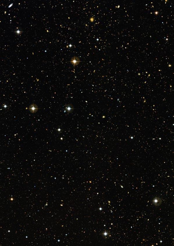 6 Najstarsza znana gwiazda w Drodze Mlecznej Korzystając z VLT, astronomowie wyznaczyli wiek najstarszej gwiazdy w naszej Galaktyce.