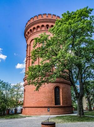 Olsztyn Obserwatorium astronomiczne Obserwatorium urządzono w dawnej wieży ciśnień.