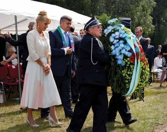 bp Franz Scharl, biskup pomocniczy Archidiecezji Wiedeńskiej. Las Rzuchowski, 03.08.2016 Zdjęcie nr 12.