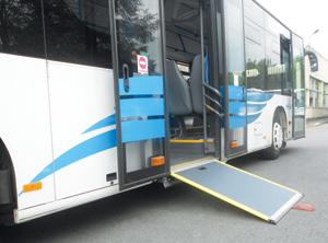 Rampa najazdowa do autobusów niskopodwoziowych i tramwaji DH-BRMU.