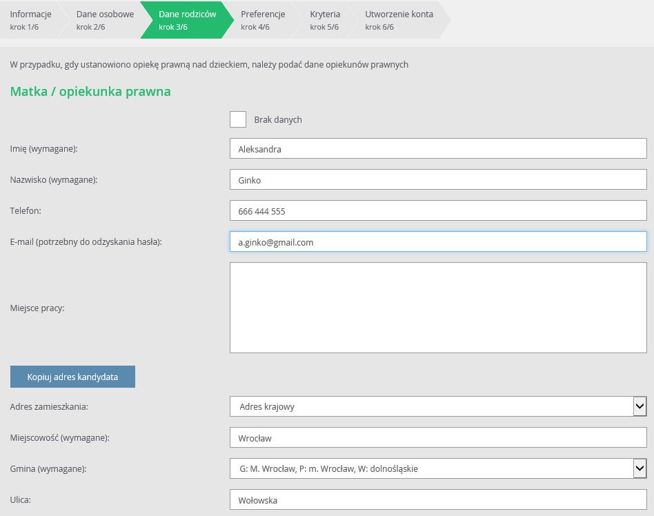 Rejestracja kandydata przez rodzica/ opiekuna prawnego Jeżeli dziecko posiada tylko jednego rodzica/opiekuna prawnego, należy zaznaczyć przy drugim, znajdującą się u góry okna opcję Brak danych.