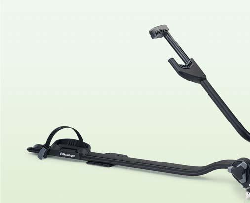 Innowacyjne pokrętło z ogranicznikiem obrotu zapewnia wygodne mocowanie ramy roweru, a uchwyt na ramę oraz szyna na koła automatycznie ustawiają rower we właściwej pozycji.