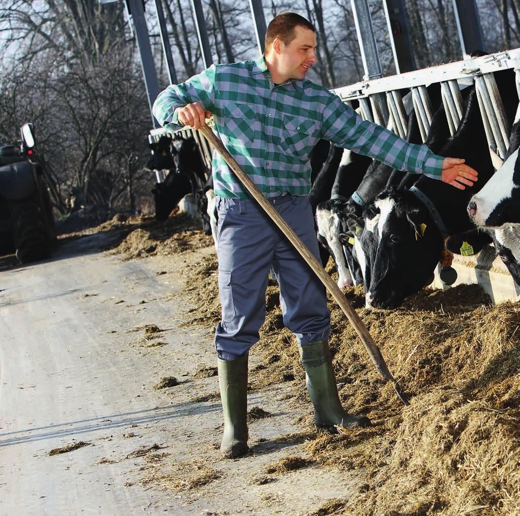 OUTDOOR SPODNIE IDEALNA OCHRONA NIEZALEŻNIE OD DŁUGOŚCI Czy to w pracy w zimnych i mokrych warunkach, czy też ciężka praca w bardzo wysokich temperaturach: Spodnie Outdoor firmy PLANAM są idealnym