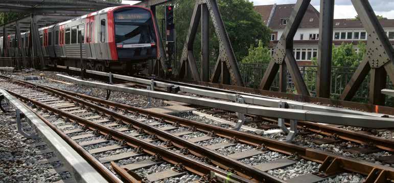 5 STRAILway Podkłady kolejowe z tworzyw sztucznych pochodzących z recyklingu 6 JAKOŚĆ długowieczny & niezawodny Ochrona środowiska może sięgać głębiej, ponieważ pod szynami czai się często