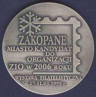 Przecież w milionach egzemplarzy znaczki docierają do adresatów, w tym również do tych, którzy