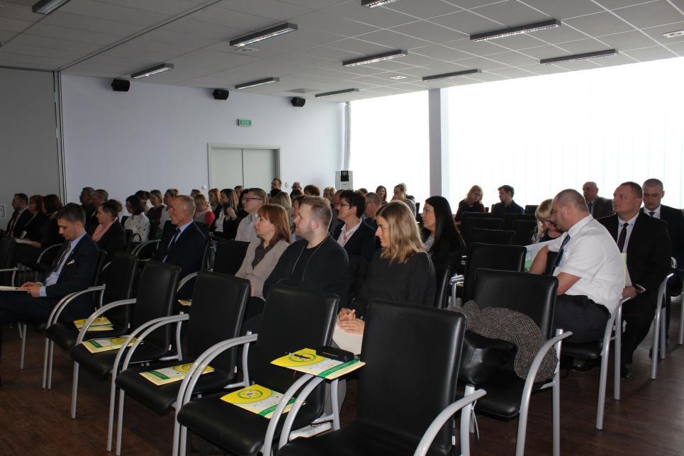 1) KONFERENCJA CEL: przybliżenie tematyki Ekonomii Społecznej Ekonomia społeczna szansą i wyzwaniem, Kościerzyna 26.04.2017r.