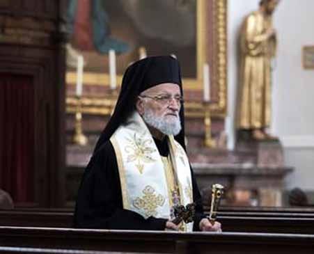 Patriarcha Gregorios III jest zwierzchnikiem mniejszości chrześcijańskiej w Syrii kraju wojny domowej. Kilka tygodni temu przebywał on w Solothurn. Mówi biegle 5 językami.