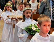 W tym czasie ich rodzice uczestniczyli w katechezach prowadzonych przez księdza Pawła Mielnika.